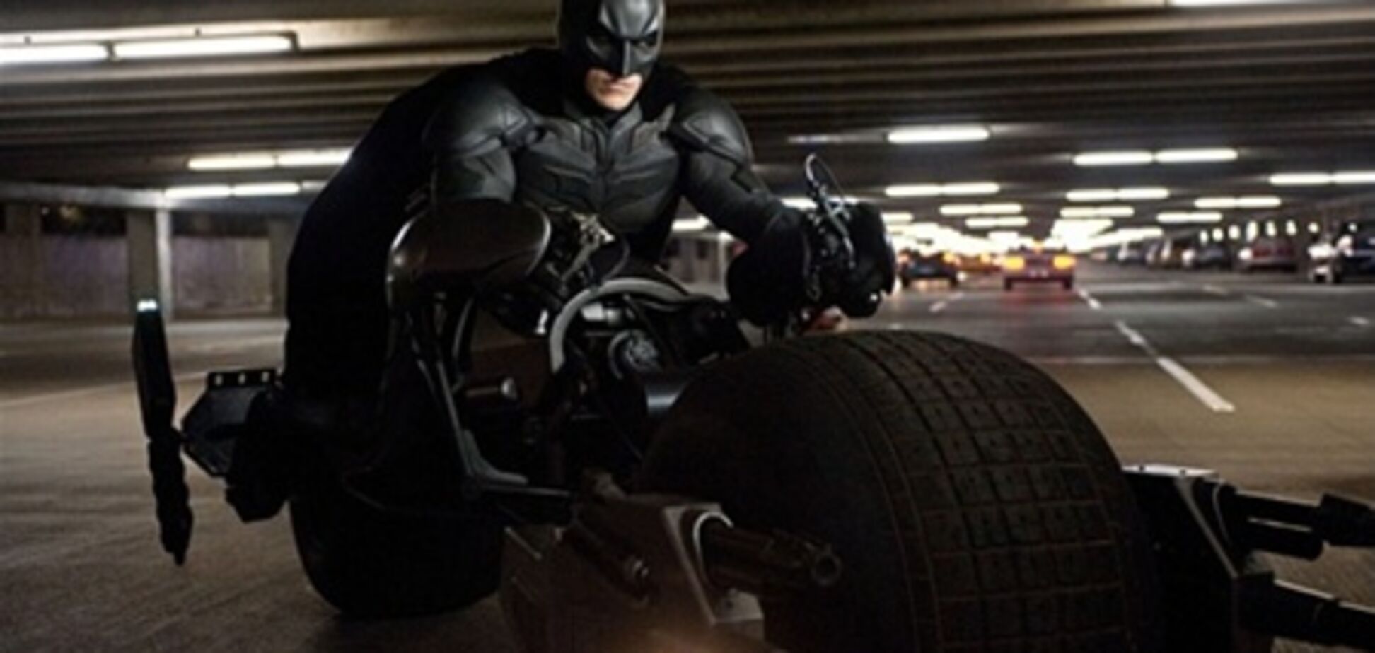 Фильм о Бэтмене после стрельбы в США собрал $160 миллионов