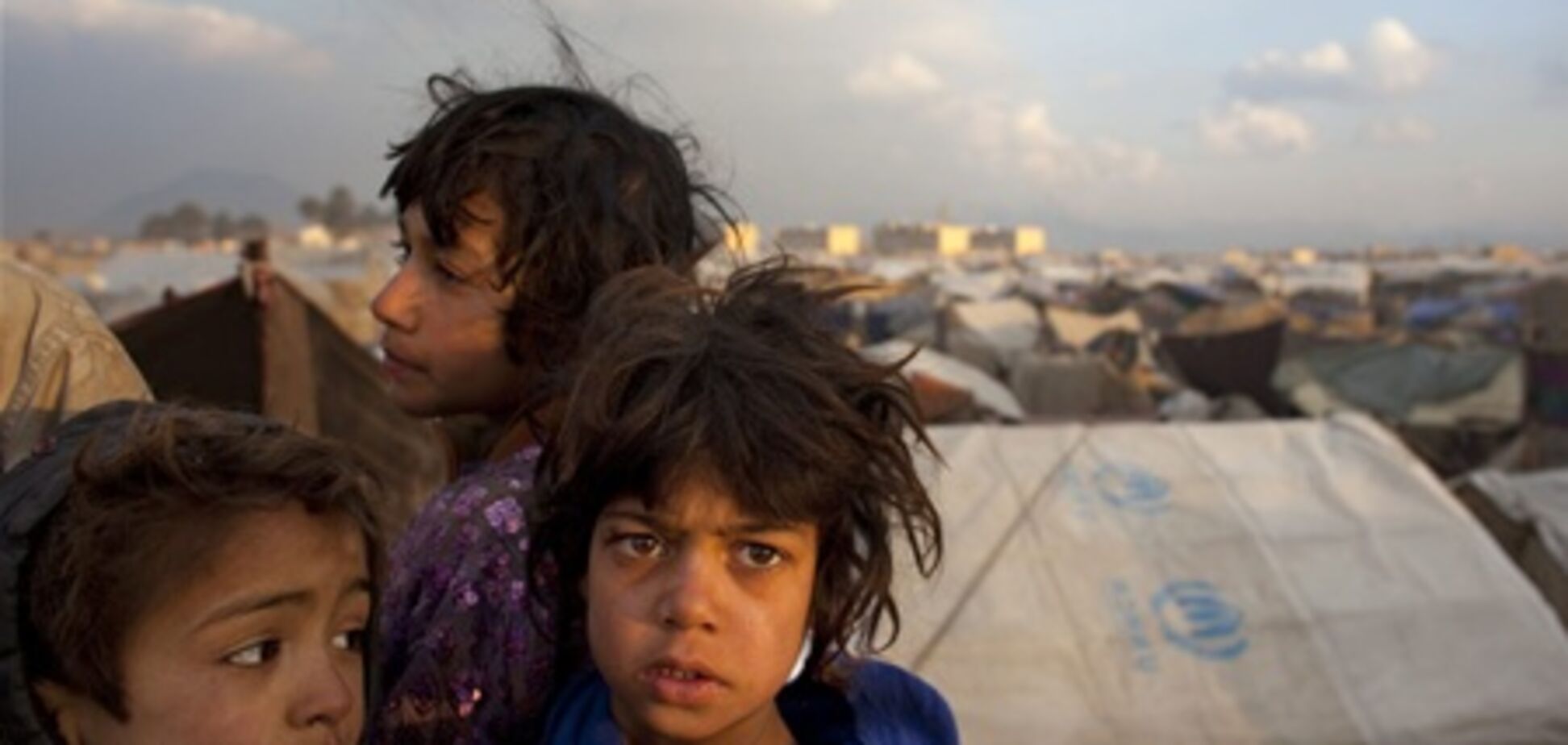 Семеро дітей під час гри підірвалися на міні в Афганістані