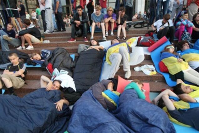 Заарештовано одного з учасників акції біля Укрдому