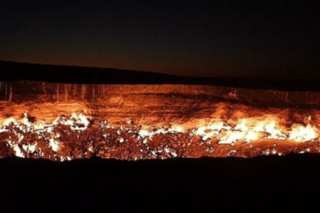 Посреди пустыни Каракум открылись 'ворота ада'