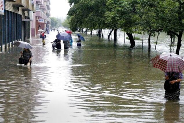 В результате наводнения в КНДР погибли 88 человек