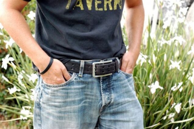 CaliBuilt Volt Buckle - пряжка-зарядка для зарядки смартфонов. Фото. Видео 