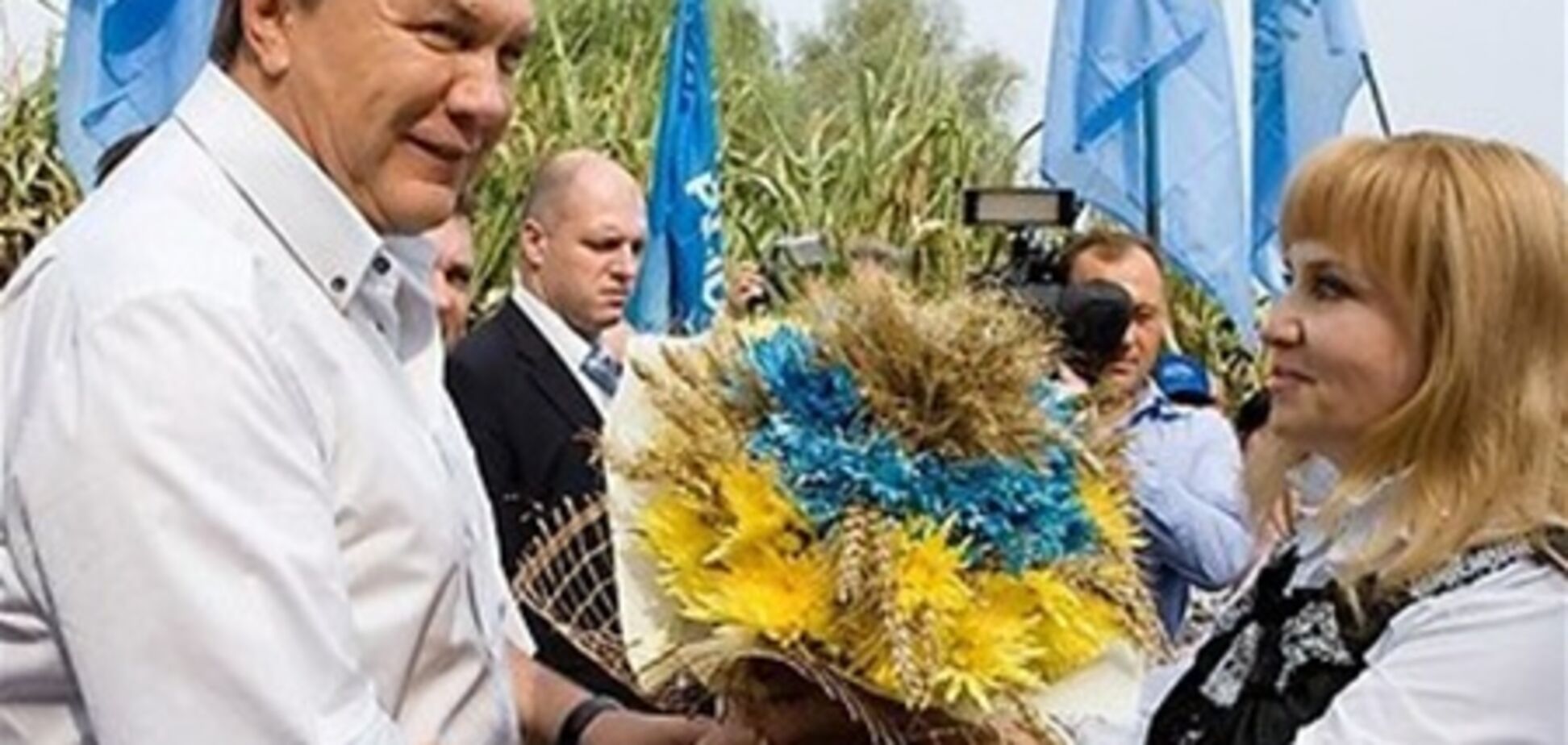 Янукович відсвяткує іменини у Криму