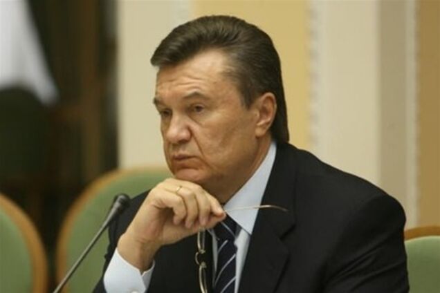 Янукович констатировал упадок представительской роли ВР