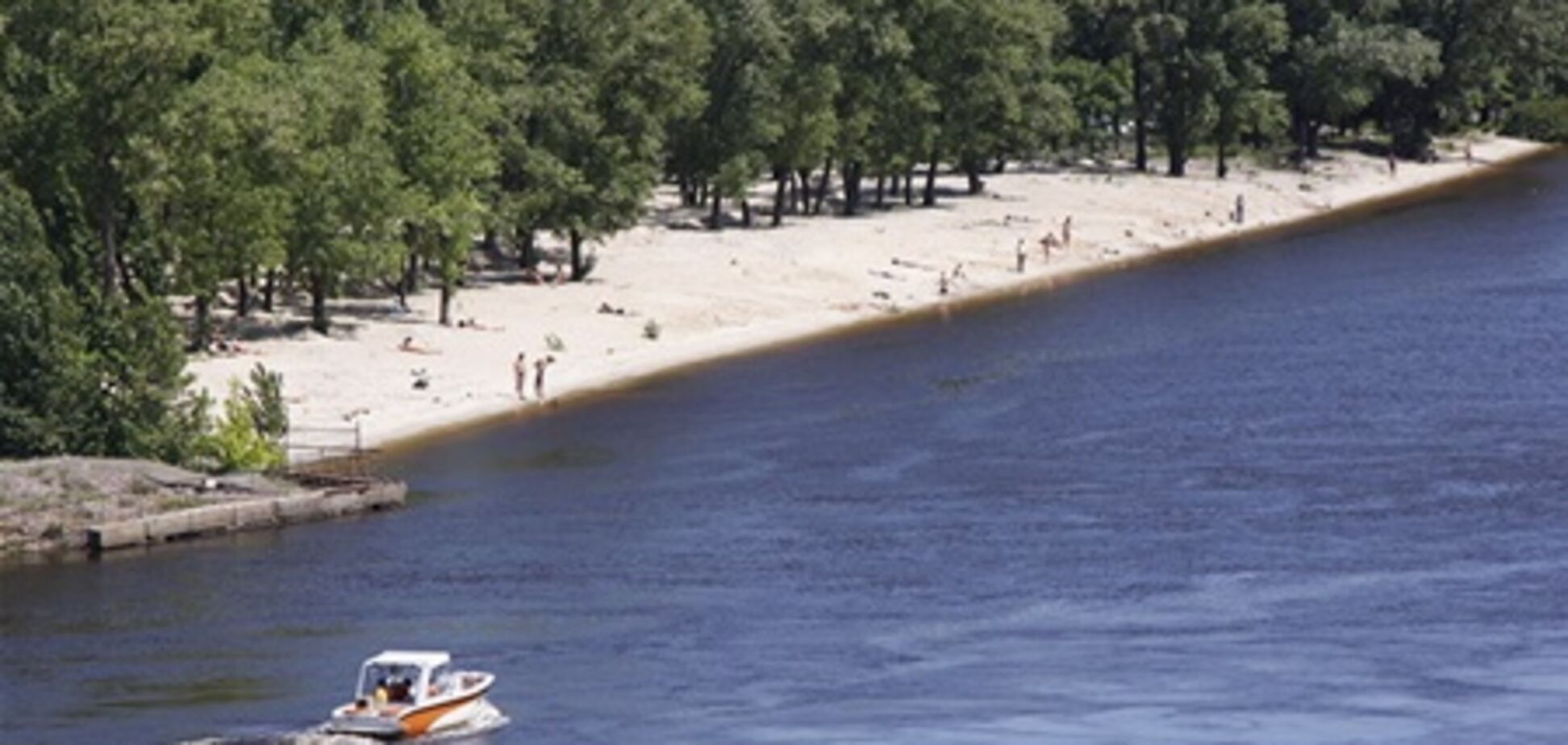 Четыре киевских пляжа до сих пор закрыты