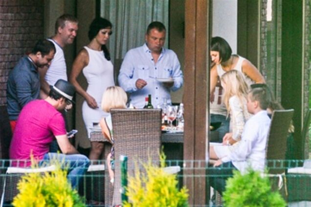 Нова обраниця Светлакова - київська стюардеса