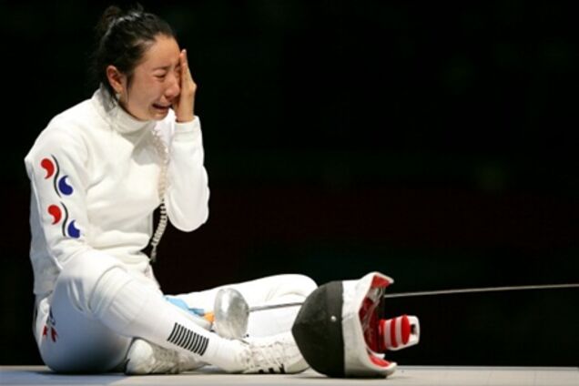 Полуфинал шпажисток завершился грандиозным скандалом