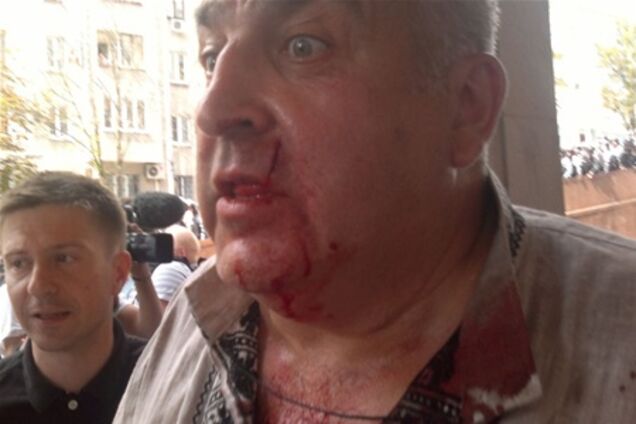 Протесты под Украинским домом