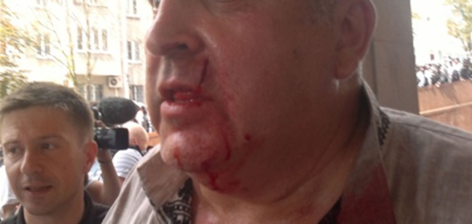 Протесты под Украинским домом