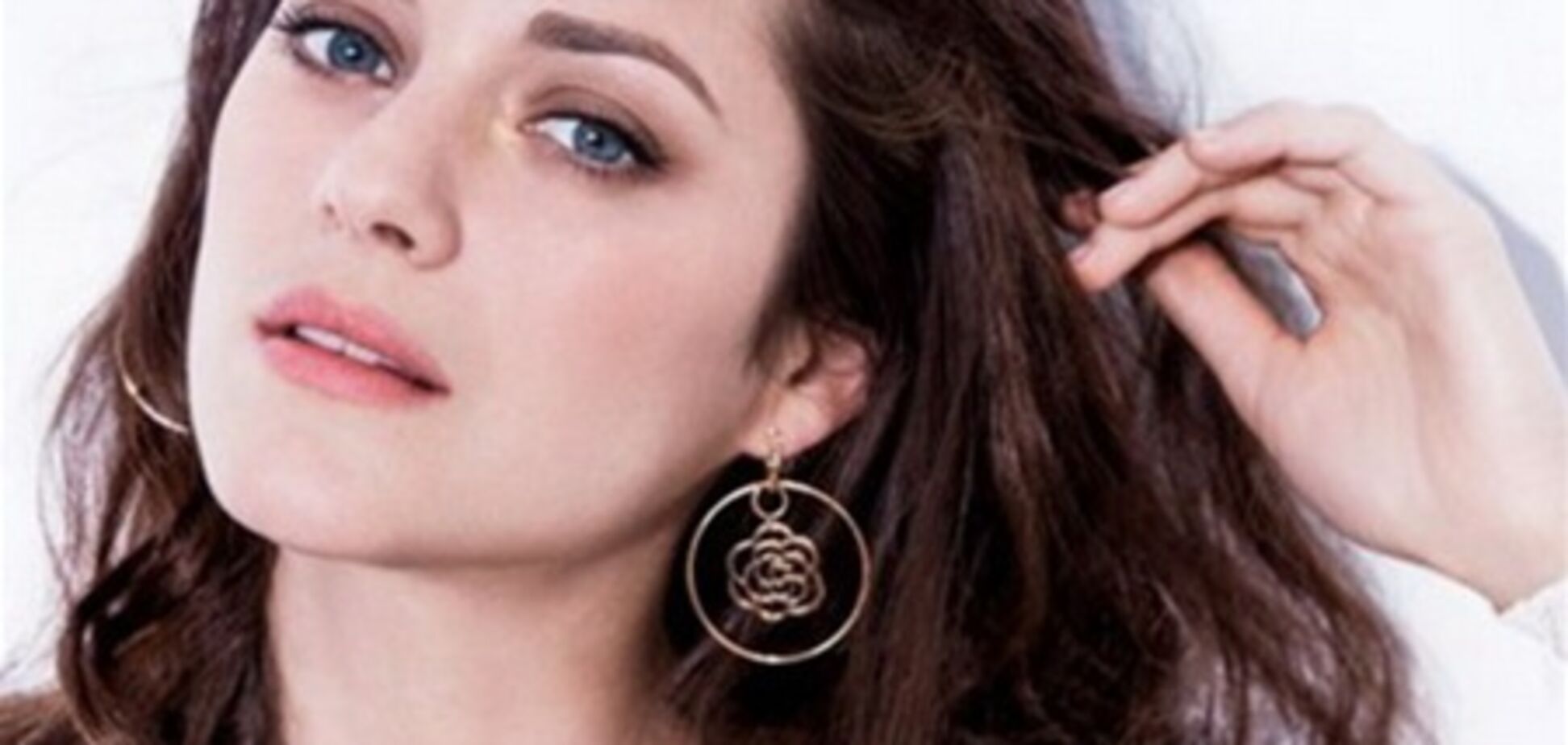 Самая скучная фотосессия Марион Котийяр