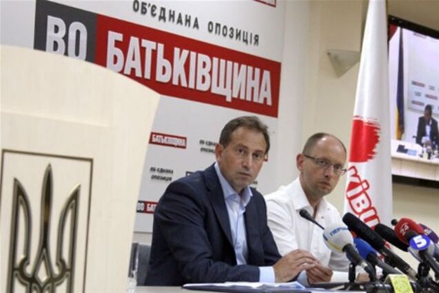 Сегодня оппозиция представит кандидатов-мажоритарщиков