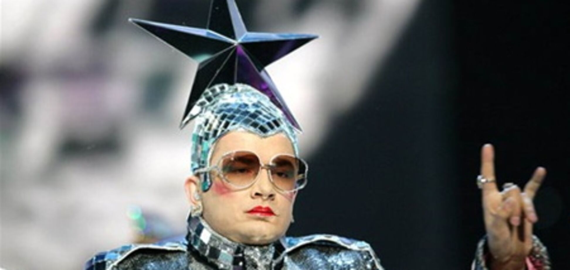 Зірки висловилися про скандальний закон