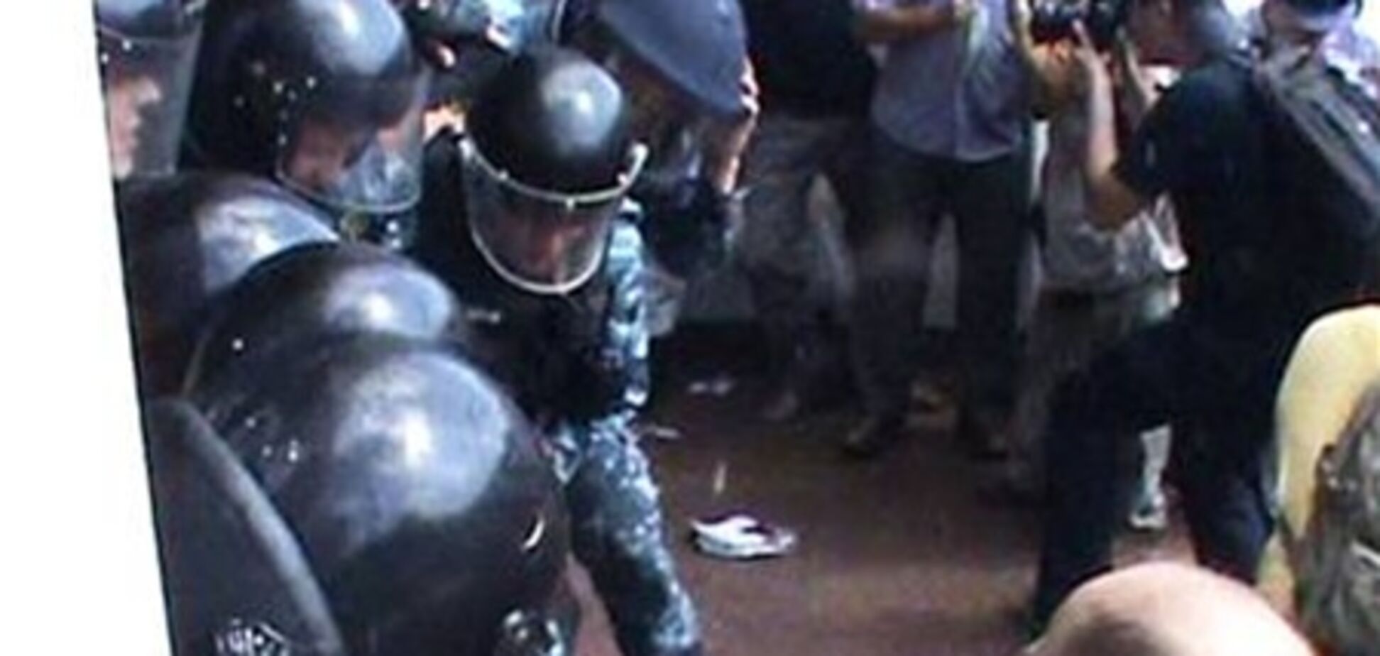 Материалы об избиении милиционеров под Укрдомом переданы в прокуратуру