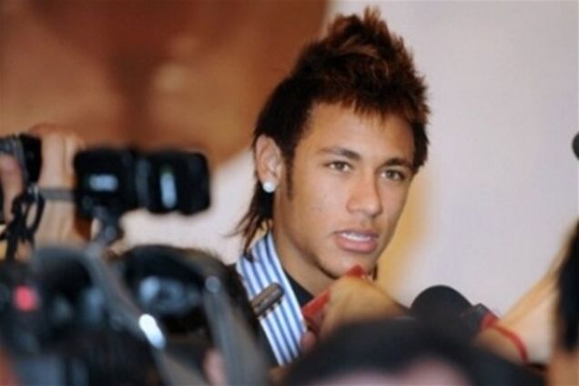 'Барселона' намерена приобрести бразильскую звезду