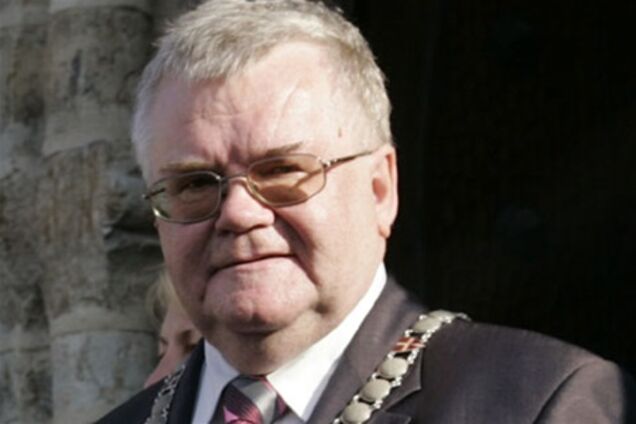 У мера Талліна відібрали водійські права