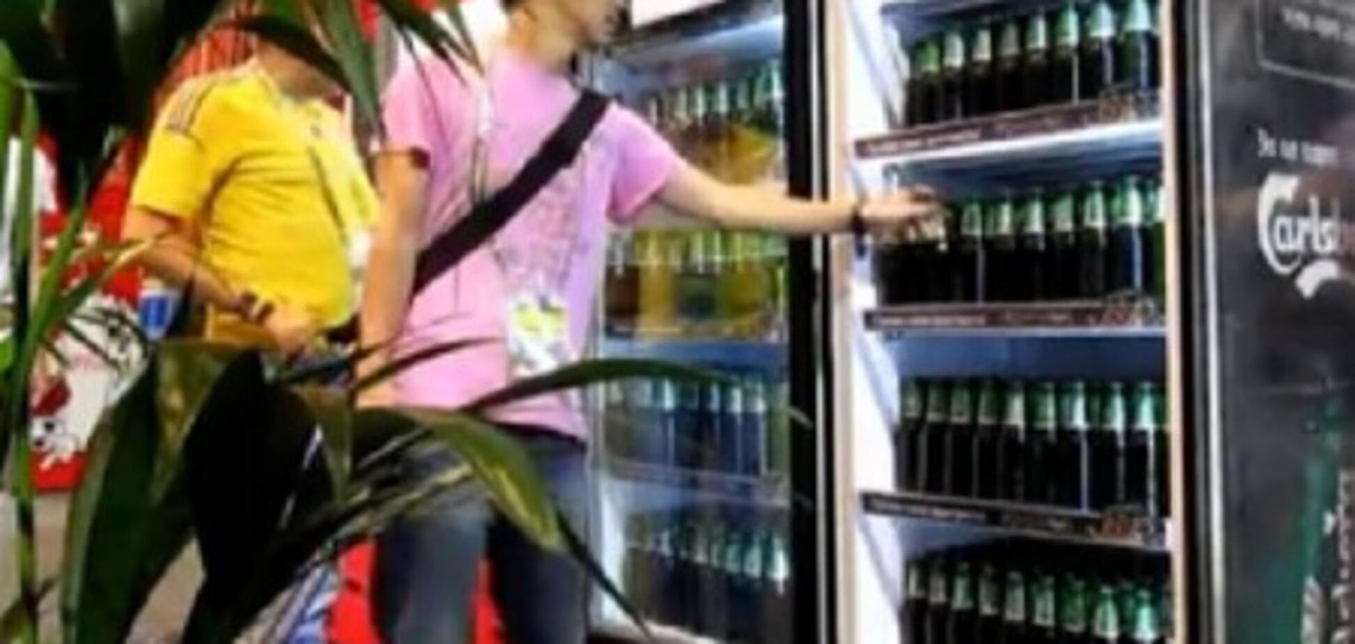 Євро-2012: як спустошити холодильник з пивом за 3 хвилини