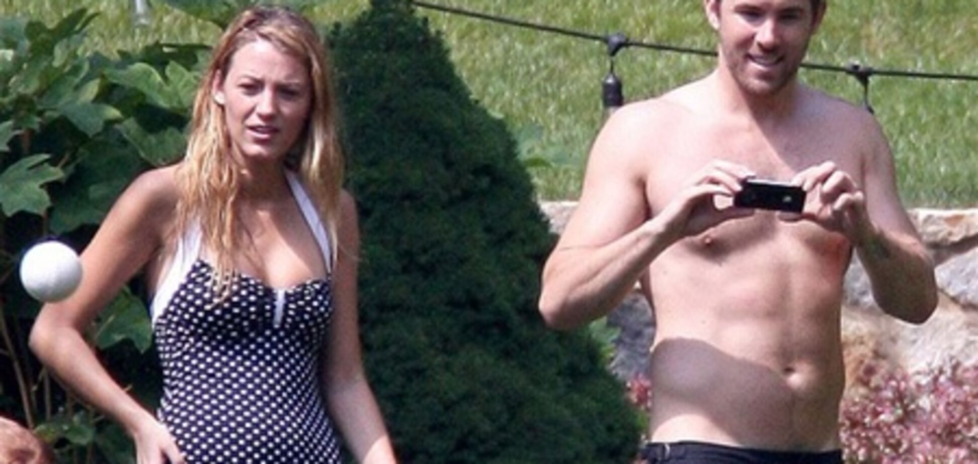 Лайвли и Рейнольдс развлекаются вместе. Фото