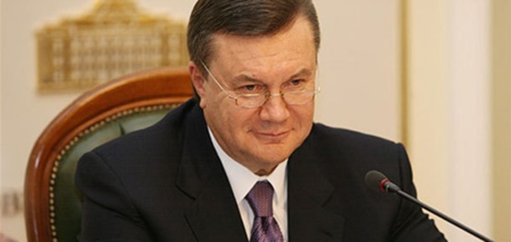 Янукович отпразднует День рождения в Крыму