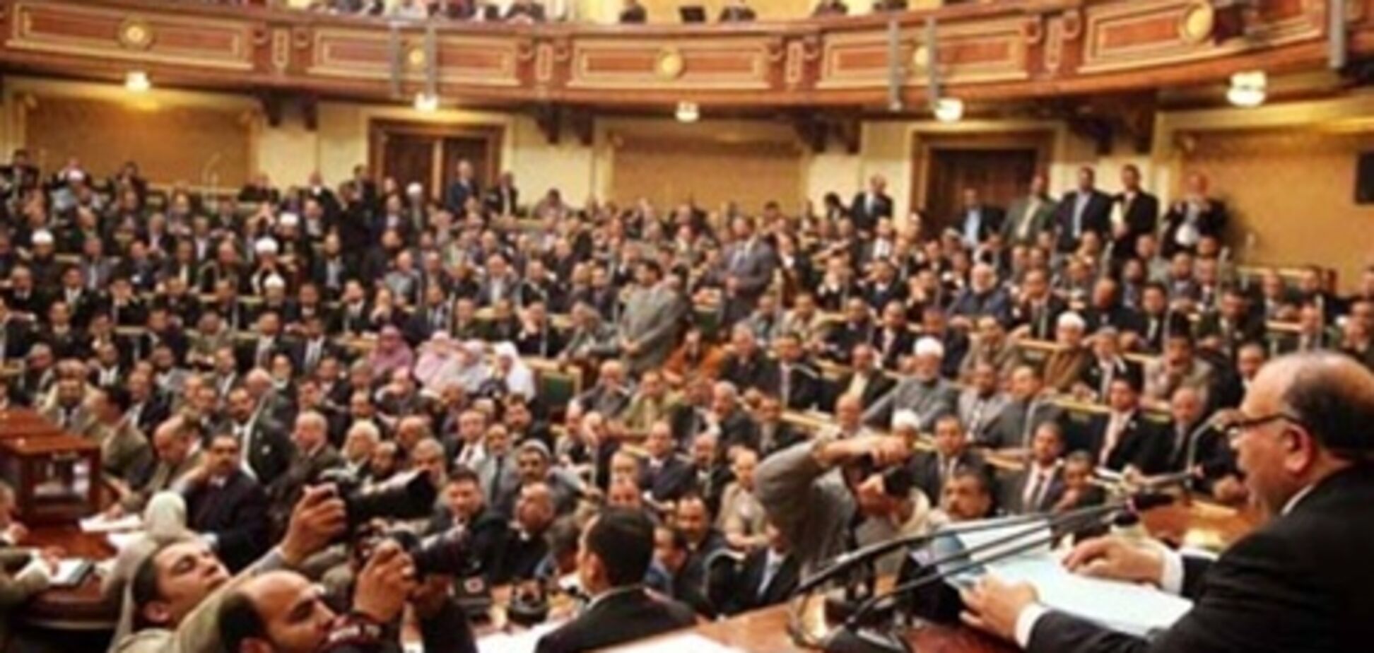 Военные Египта говорят об угрозе конституции