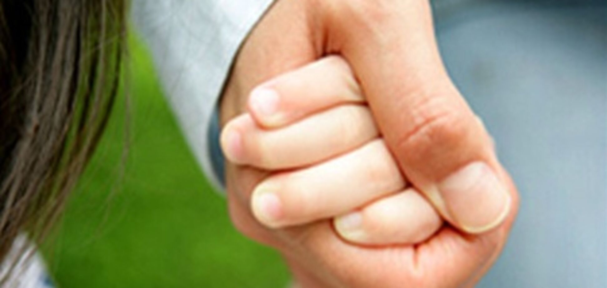 На Луганщине милиция нашла похищенную трехлетнюю девочку