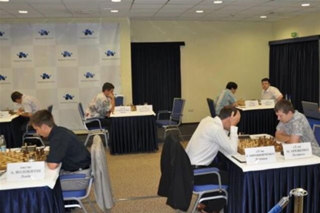 Чемпионат Украины по шахматам набирает ход 