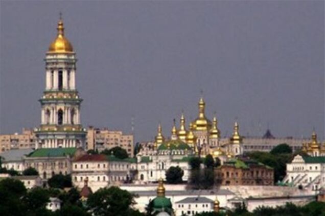 Вход в Киево-Печерскую лавру подешевел с 50 гривен до 3