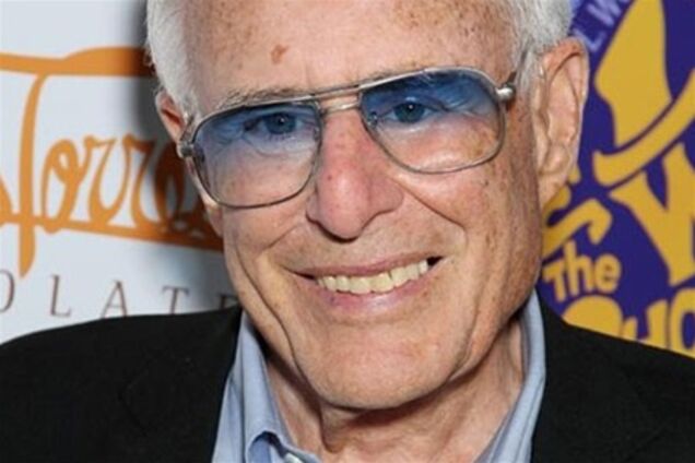 Помер режисер фільму 'Віллі Вонка і шоколадна фабрика'