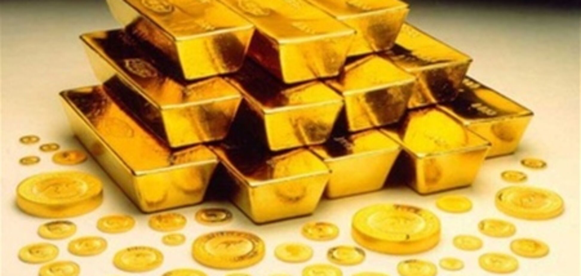 Эксперты советуют украинцам вкладывать в золото
