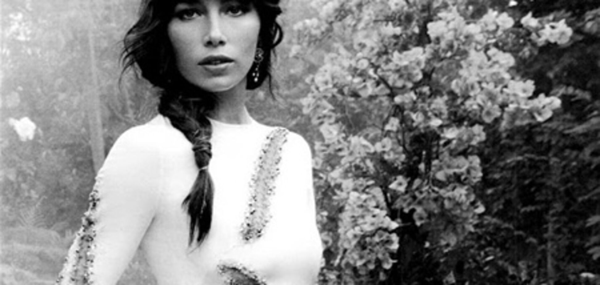 Джессика Бил планирует выйти замуж по-тихому