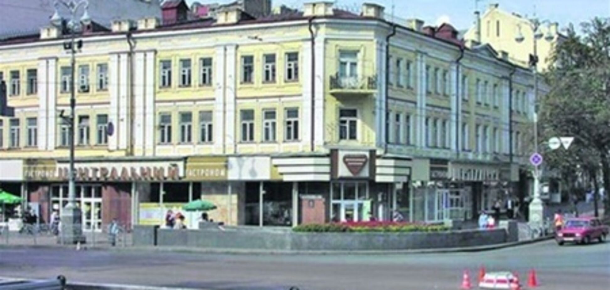 Гастроном на Крещатике запретили делать многоэтажным