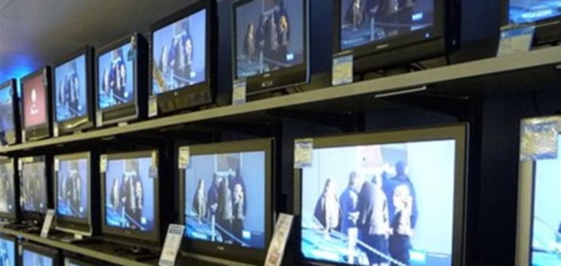 Украинское ТВ не станет полностью русскоязычным, заверили у Януковича