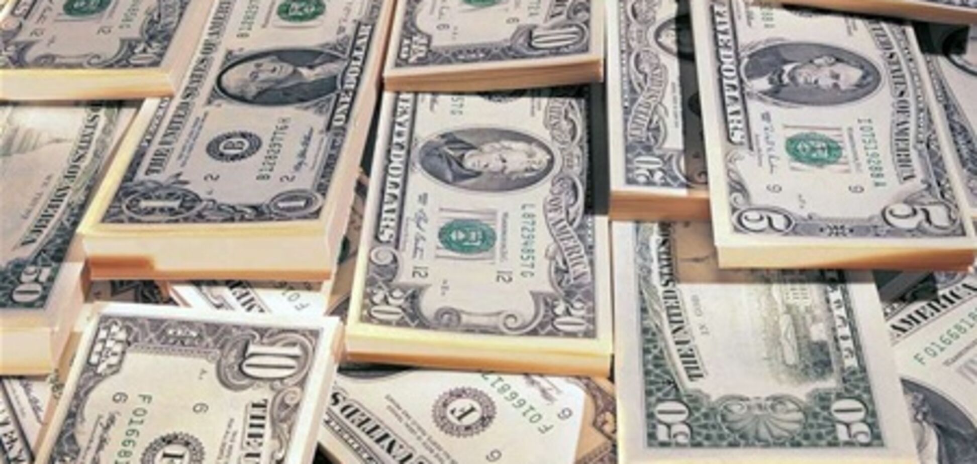 МВФ может возобновить кредитование Украины в 2013-м