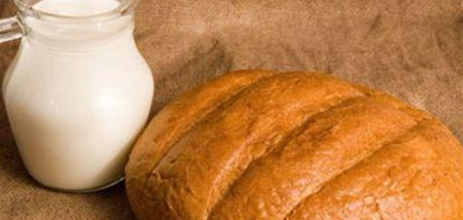 Молоко и хлеб - вместо энергетических коктейлей