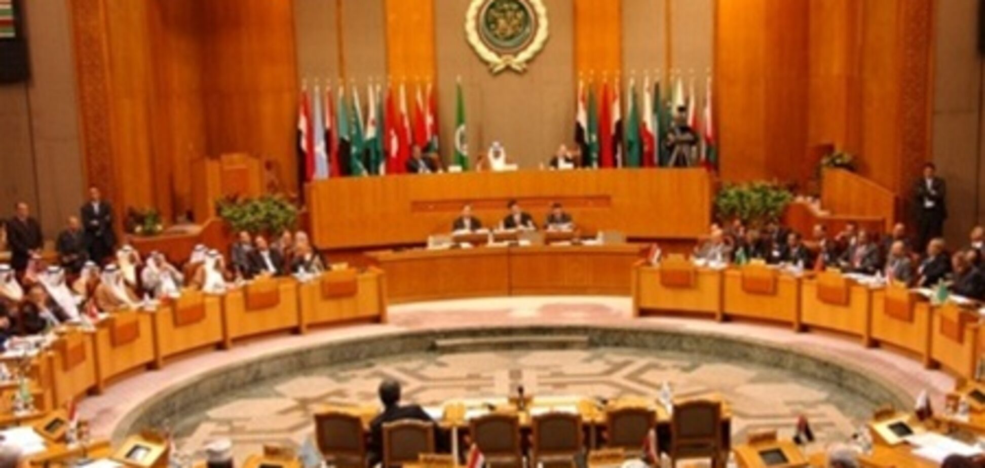 ЛАГ ведет консультации с ООН по поводу миссии Аннана