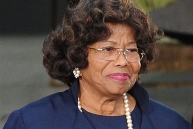 Суд відновив право матері Майкла Джексона на опіку над його дітьми