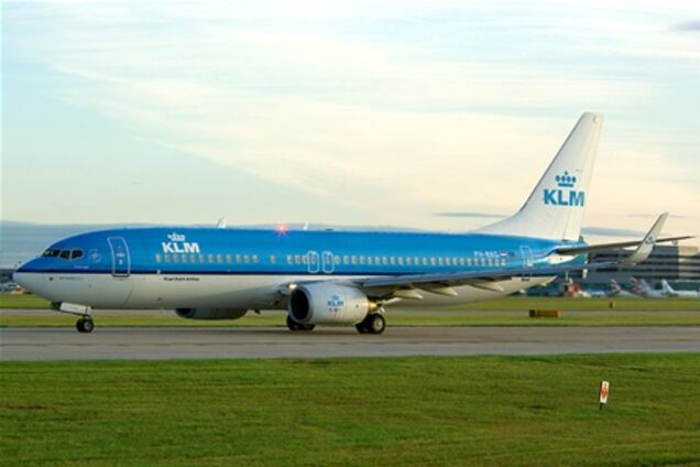 KLM предлагает выбирать попутчика в самолете