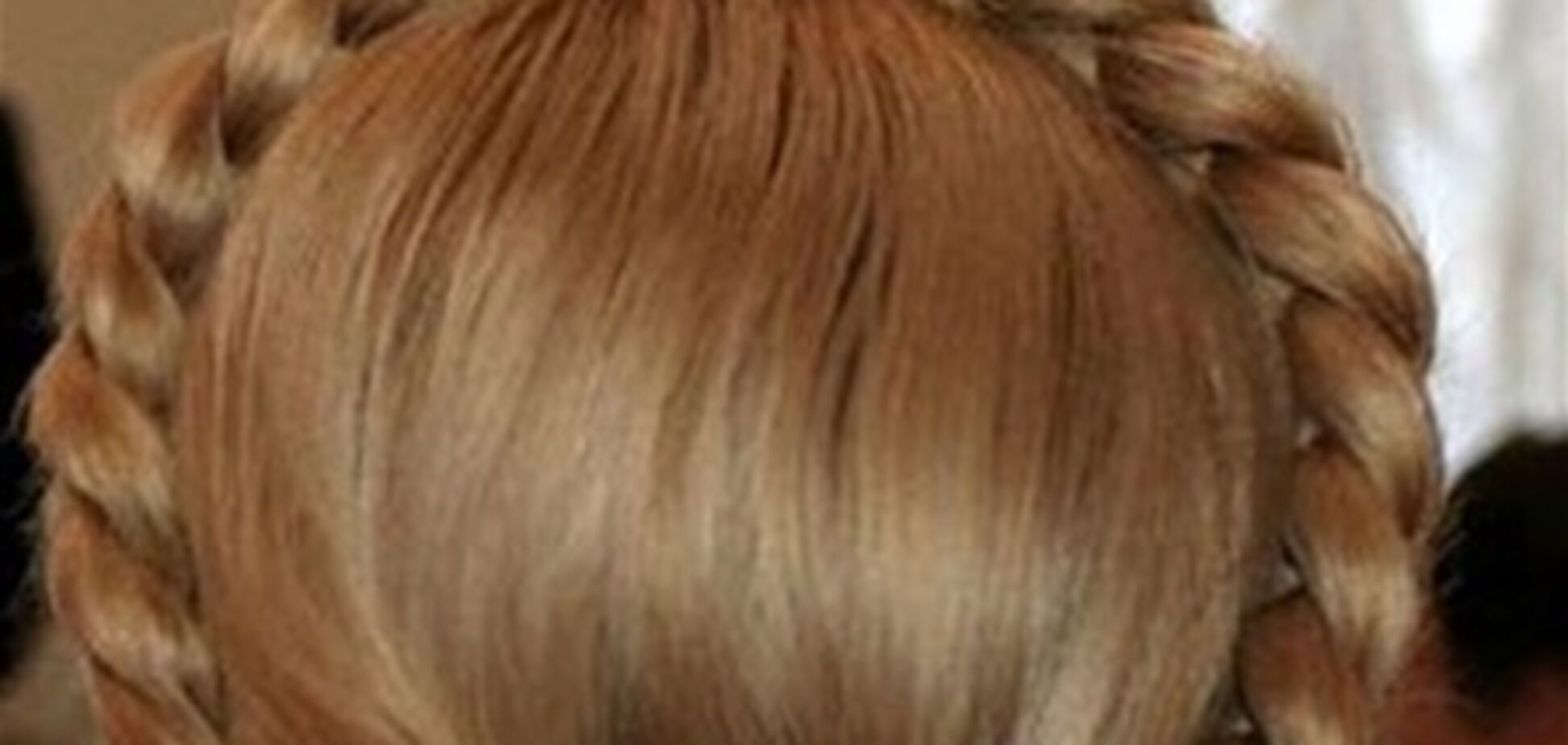 Оппозиционерки украшают головы косами