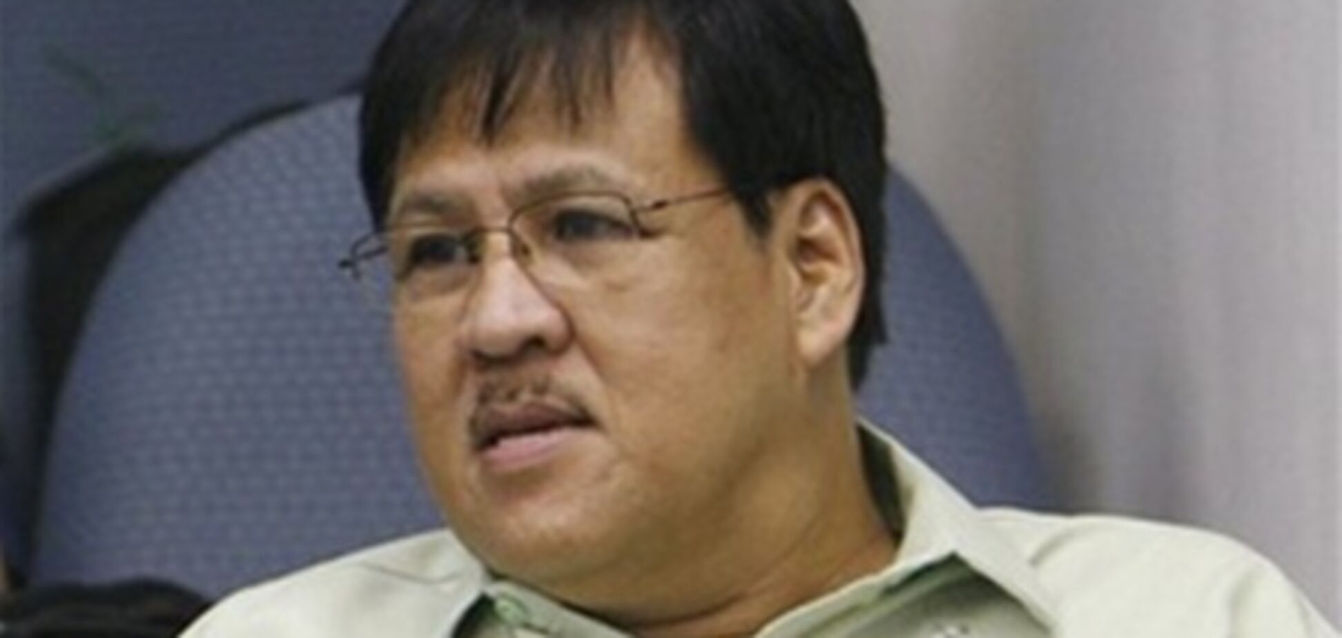 Спасатели нашли тело главы МВД Филиппин, погибшего в авиакатастрофе