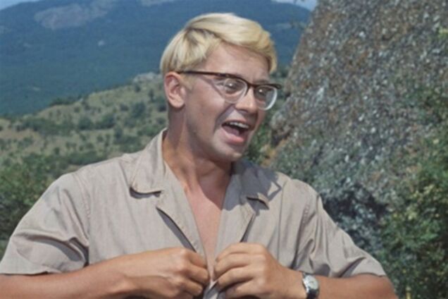 В этот день умер всеми любимый Шурик из комедий Гайдая