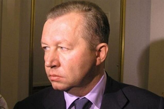 Паспорт Сацюка поза Раду заведе