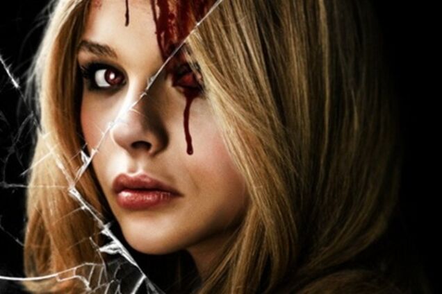 Кровавая Хлоя Морец: первые кадры из новой 'Кэрри'