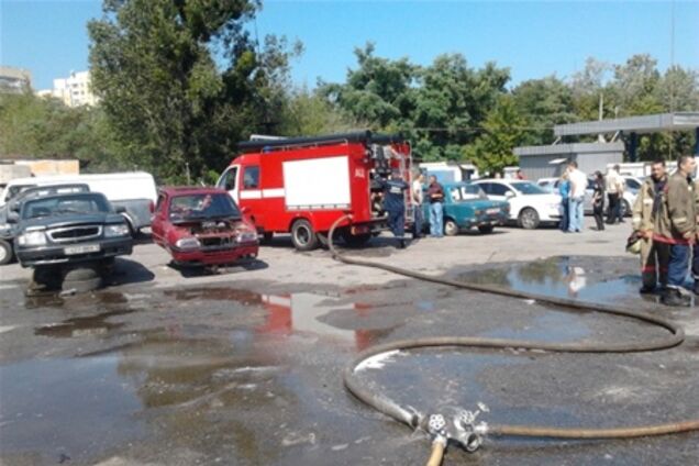 В Киеве горели гаражи