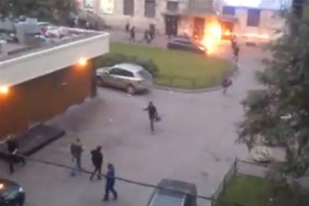 Хулігани влаштували бійню в McDonald's: 'Заметіль всіх підряд'