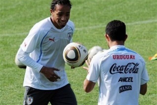 Два футболиста сборной Уругвая перейдут в 'Интер'