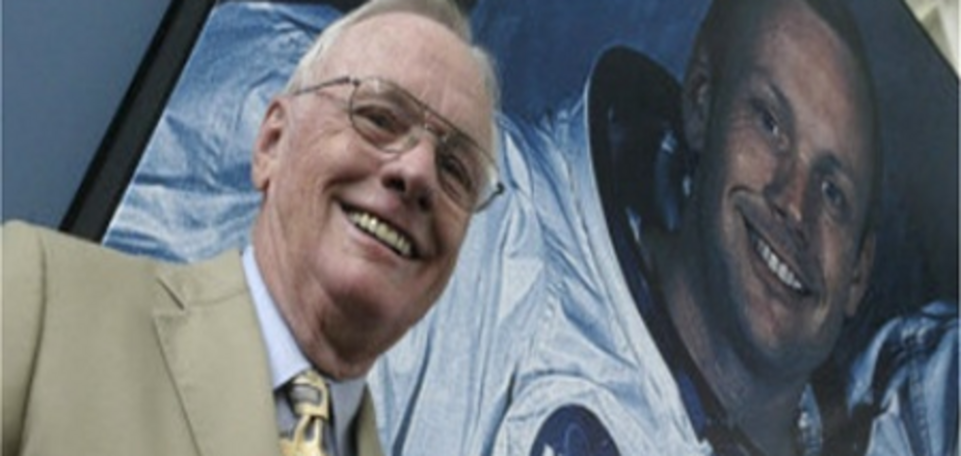 Ушел из жизни первый человек на Луне Нил Армстронг