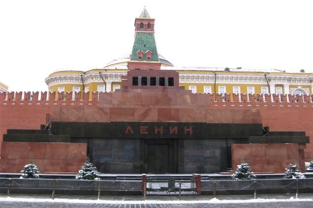 Глава КПРФ сравнил мумию Ленина с мощами Ильи Муромца