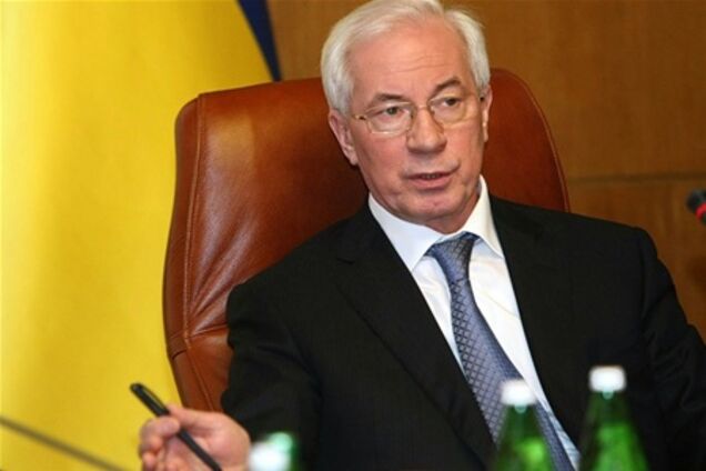 Азаров надумав відроджувати шахтарські селища та міста