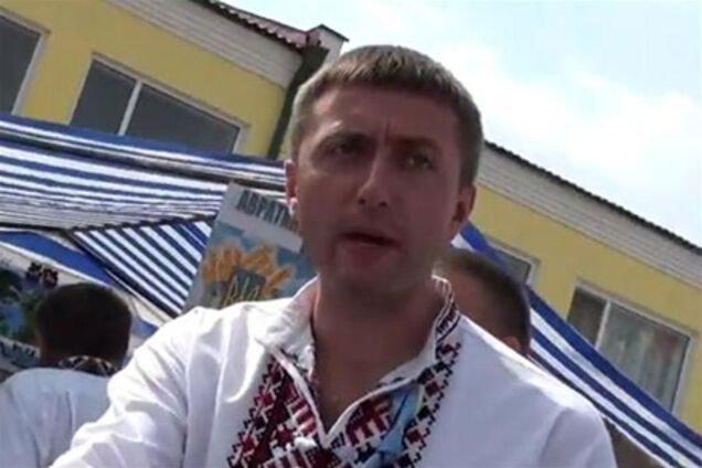 Кандидат в нардепы пригрозил 'отп******' журналиста