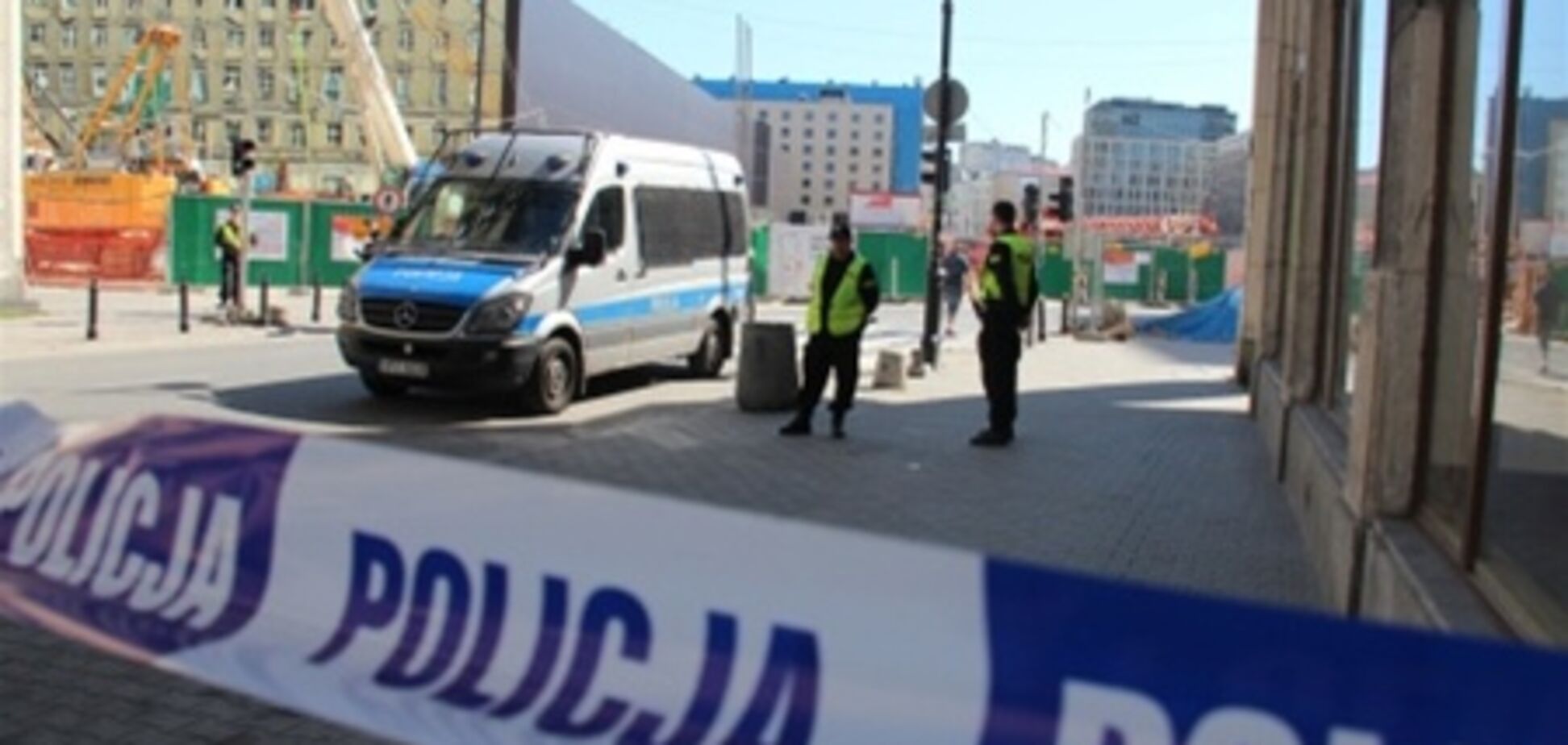 В центре Варшавы из-за бомбы эвакуировали 3 тыс. человек