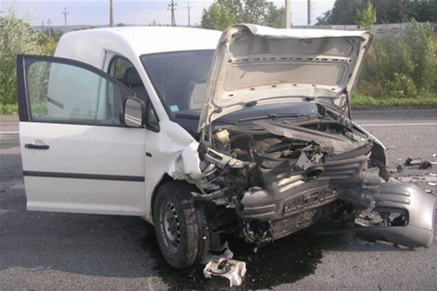 Ситуация на дорогах за 27 августа: 93 ДТП, 16 погибших 